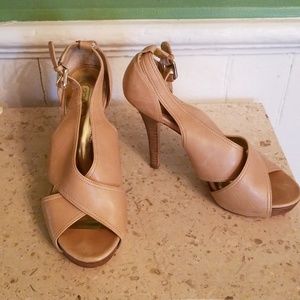 Pretty Coach heels